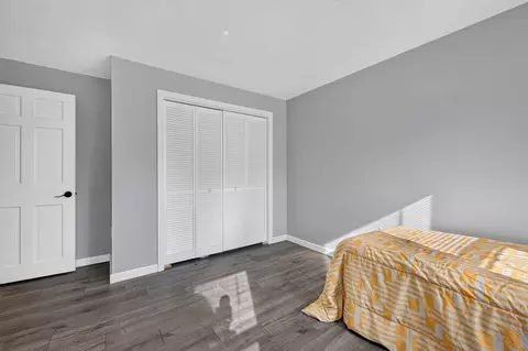 Bedroom - 8 Marks Way, Sutton, MA 01590 photo 2 of 6