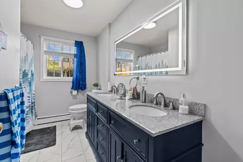 Bath - 175 Slade St, Fall River, MA 02724 photo 1 of 2