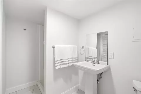 19 Planters Field Ln, Hingham, MA 02043 photo 25