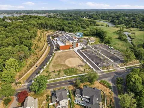 19 Planters Field Ln, Hingham, MA 02043 photo 35