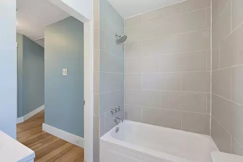 Bath - 210 Pleasant St, Marblehead, MA 01945 photo 2 of 3