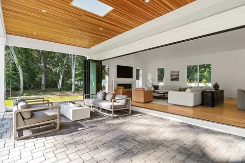 365 Charles River St, Needham, MA 02492 photo 7
