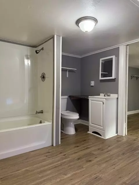 Bath - 58 Forest St, Fall River, MA 02721 photo 2 of 2