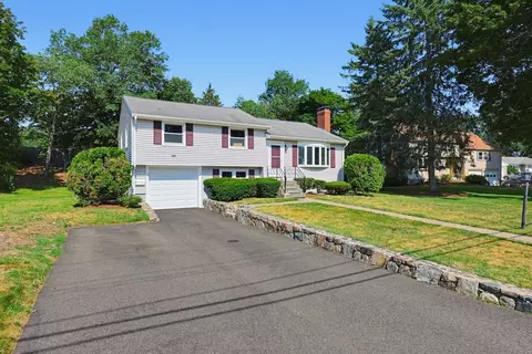 19 Weir Rd, Waltham, MA 02451