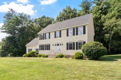 3 Perham Cir, Westford, MA 01886