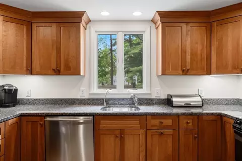 4 Park Ave, Dover, MA 02030 photo 16