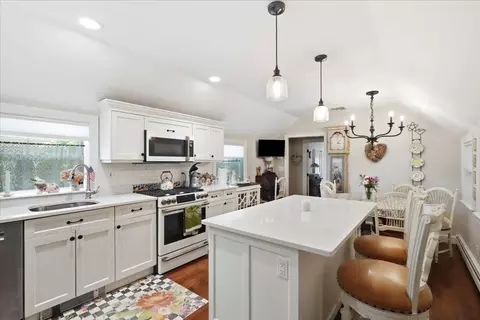 485 Main St, Hingham, MA 02043 photo 4