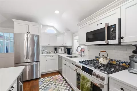 485 Main St, Hingham, MA 02043 photo 3