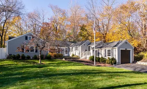 485 Main St, Hingham, MA 02043 photo 1