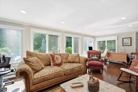 485 Main St, Hingham, MA 02043 photo 11