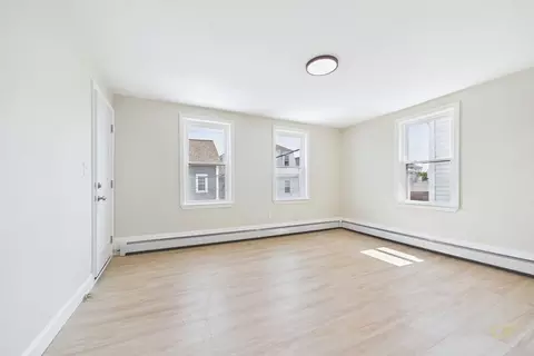 201 Wade St, Fall River, MA 02721 photo 15