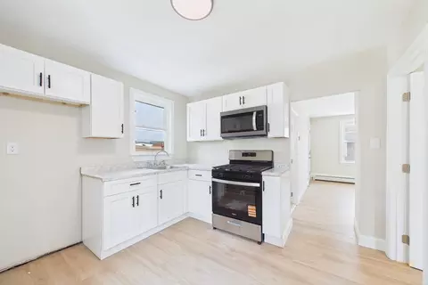201 Wade St, Fall River, MA 02721 photo 17