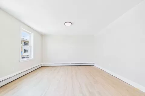 201 Wade St, Fall River, MA 02721 photo 4