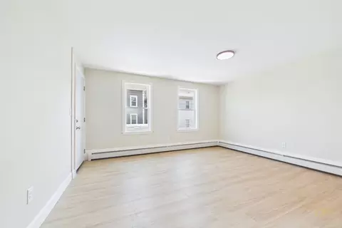 201 Wade St, Fall River, MA 02721 photo 5