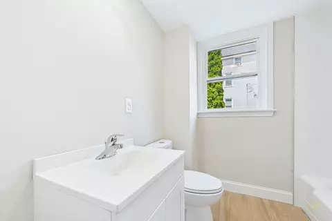 201 Wade St, Fall River, MA 02721 photo 12