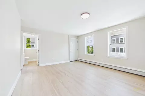 201 Wade St, Fall River, MA 02721 photo 6