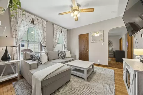 Living - 188 Vernon St, Worcester, MA 01607 photo 1 of 4