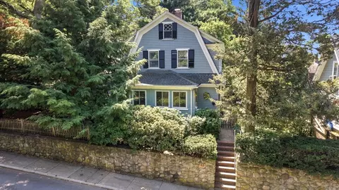 43 Southbourne Rd, Boston, MA 02130