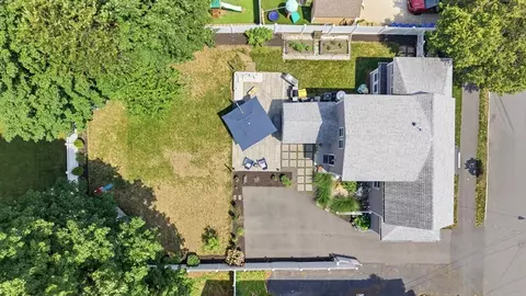 View/Area - 33 Bryant St, Wakefield, MA 01880 photo 2 of 3