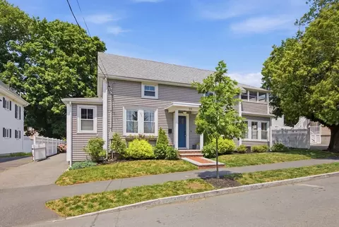 Exterior - 33 Bryant St, Wakefield, MA 01880 photo 2 of 8
