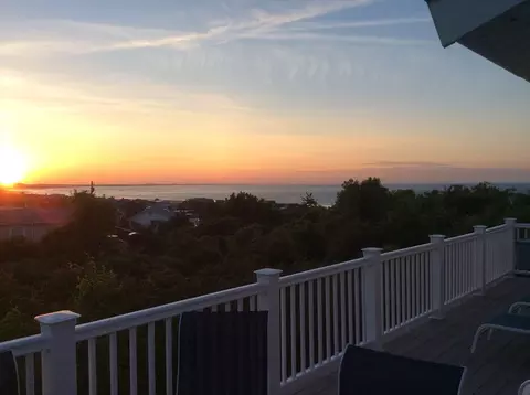 4 Crane Way, Gloucester, MA 01930 photo 1