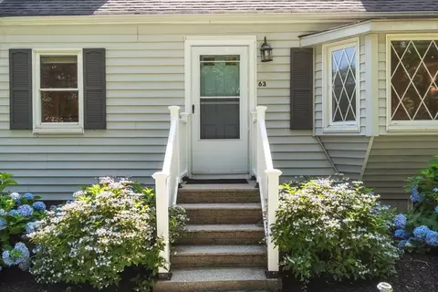 63 Conlyn Ave, Franklin, MA 02038 photo 3