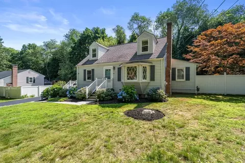 63 Conlyn Ave, Franklin, MA 02038 photo 5