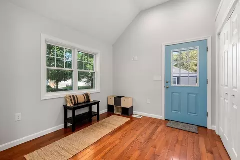 63 Conlyn Ave, Franklin, MA 02038 photo 9