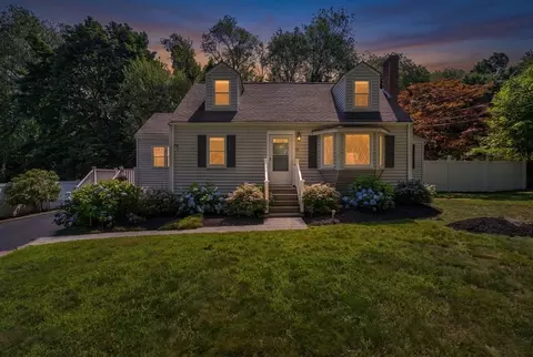 63 Conlyn Ave, Franklin, MA 02038 photo 2