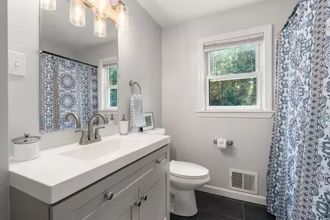 63 Conlyn Ave, Franklin, MA 02038 photo 18
