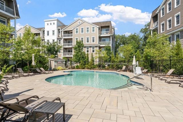 320 Middlesex Ave #E307, Medford, MA 02155