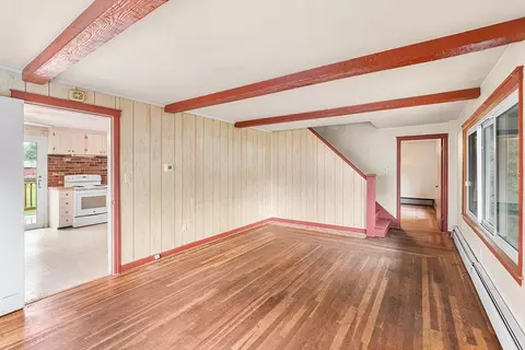 Living - 31 Conway St, Worcester, MA 01607 photo 6 of 7