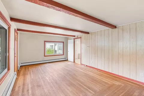 Living - 31 Conway St, Worcester, MA 01607 photo 5 of 7