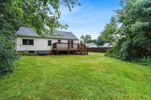 Exterior - 31 Conway St, Worcester, MA 01607 photo 6 of 7