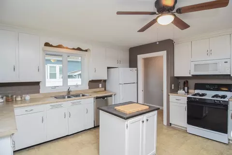 Kitchen - 2 Lamb St, Attleboro, MA 02703 photo 1 of 3