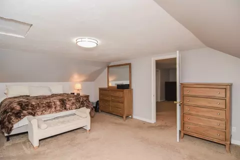 Bedroom - 2 Lamb St, Attleboro, MA 02703 photo 3 of 4