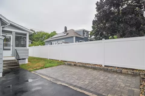 Exterior - 2 Lamb St, Attleboro, MA 02703 photo 5 of 9