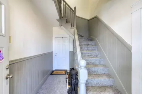 Entry Way - 71 Esther St, Worcester, MA 01607 photo 1 of 2