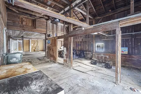Entry Way - 1 High St, Orange, MA 01364 photo 5 of 5