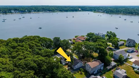 View/Area - 6 Pinehurst Dr, Wareham, MA 02571 photo 3 of 4