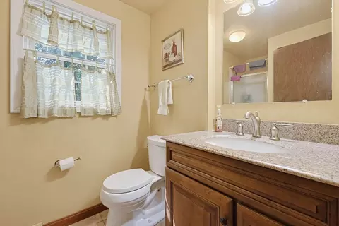Bath - 7 Hazeltine Rd, Upton, MA 01568 photo 3 of 5