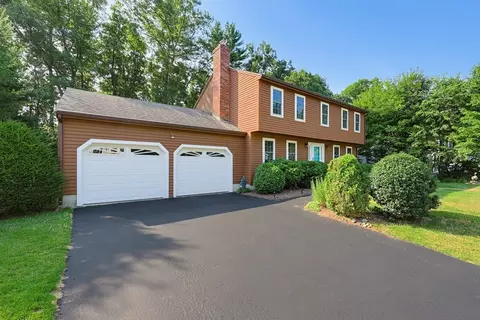 Exterior - 7 Hazeltine Rd, Upton, MA 01568 photo 5 of 8