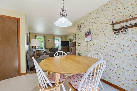 Dining - 7 Hazeltine Rd, Upton, MA 01568 photo 2 of 4