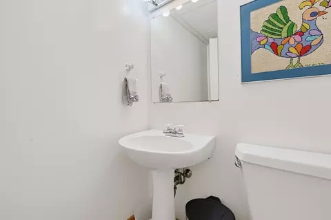 Bath - 76 Gilbert St, Mansfield, MA 02048 photo 5 of 5