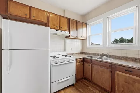 Kitchen - 37 Eaton St, Fall River, MA 02723 photo 4 of 5