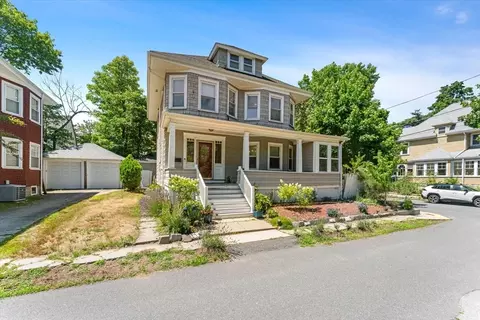 3 Oakland Park, Medford, MA 02155