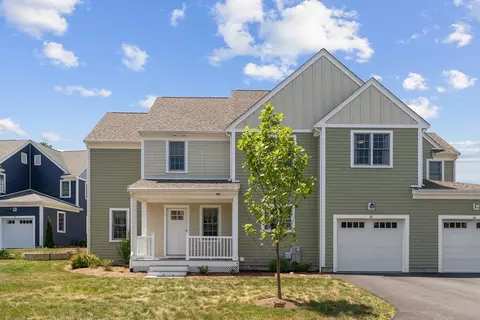 32 Drum Dr #32, Plymouth, MA 02360