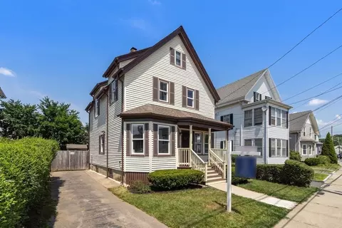 129 Maple St, Lynn, MA 01904 photo 3
