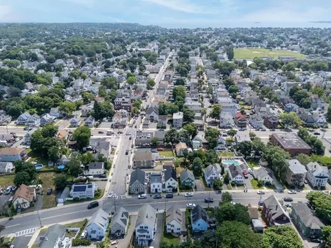 129 Maple St, Lynn, MA 01904 photo 35