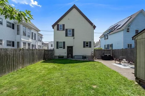 129 Maple St, Lynn, MA 01904 photo 26